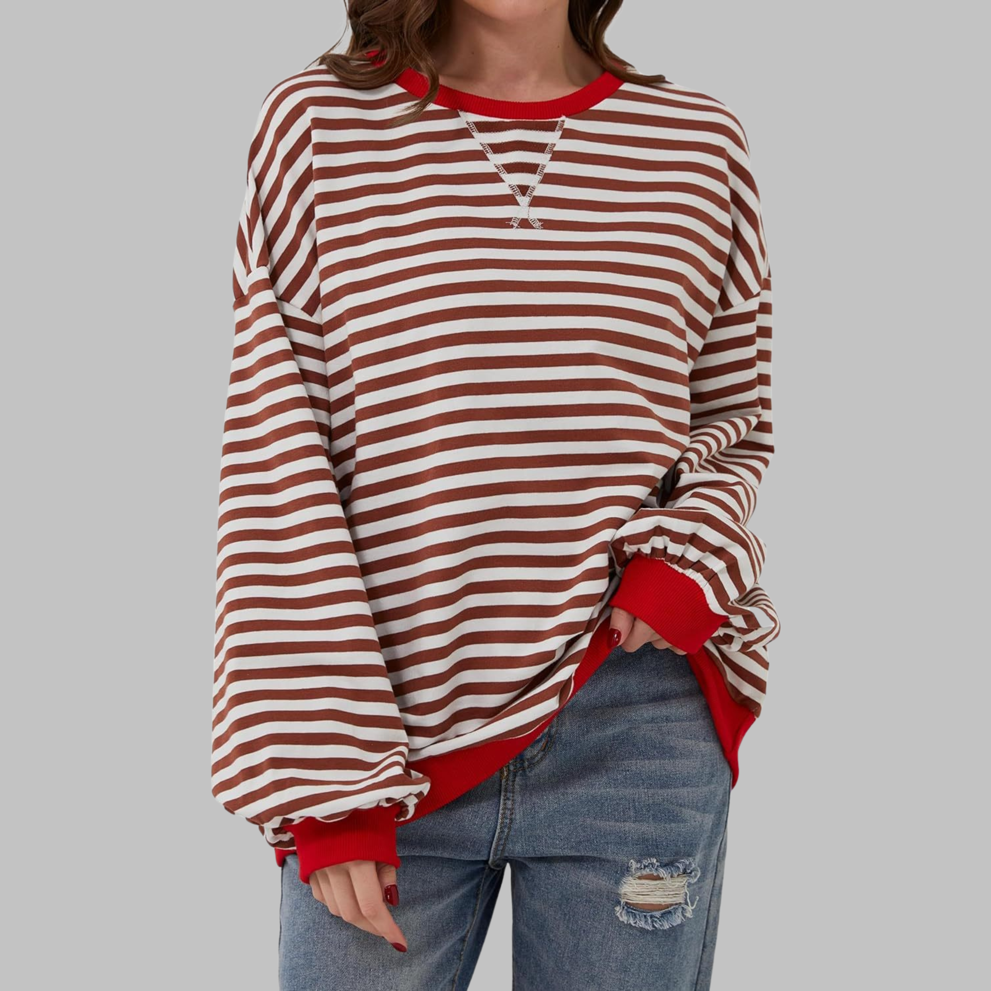 Sweter Wiesława w paski z luźnym krojem