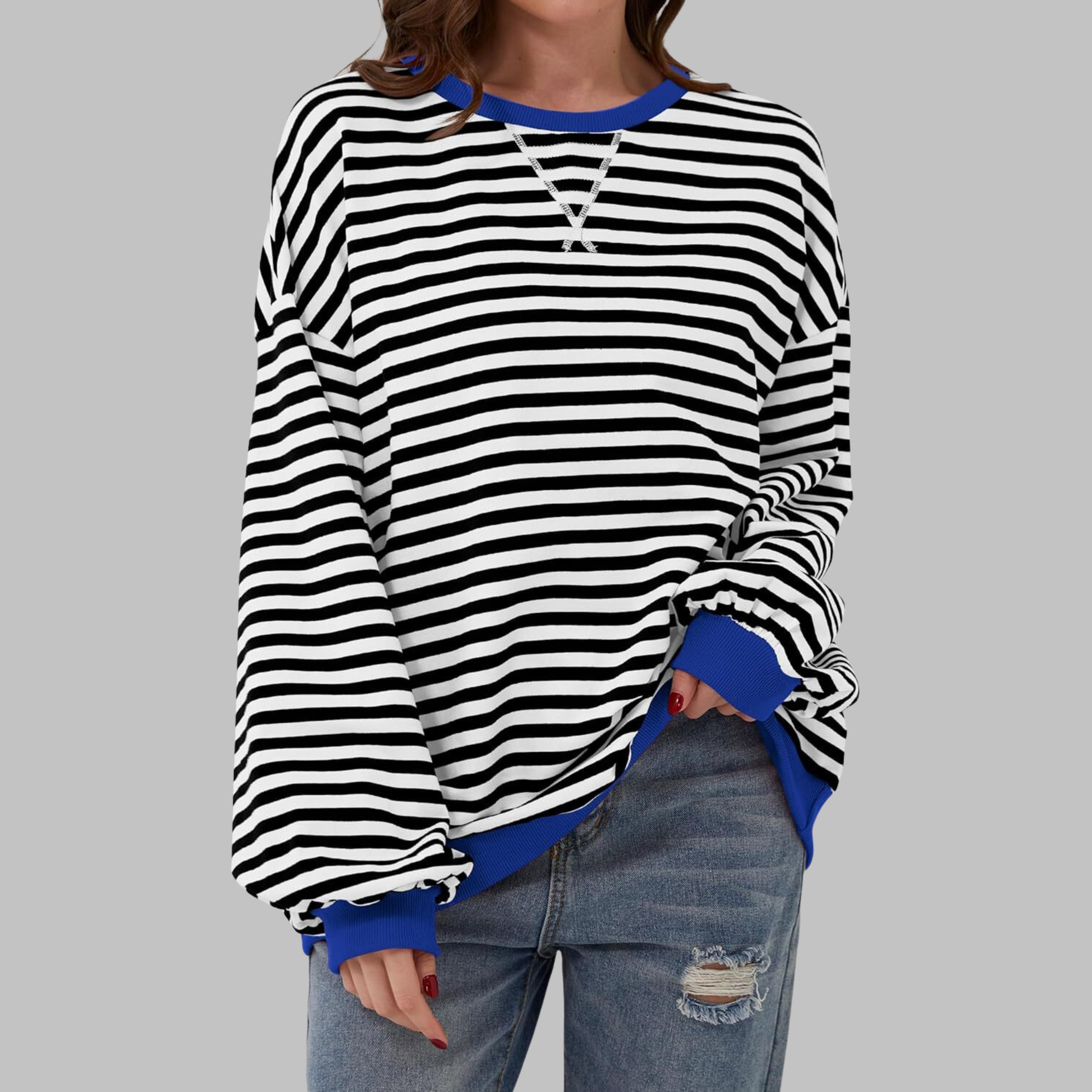 Sweter Wiesława w paski z luźnym krojem
