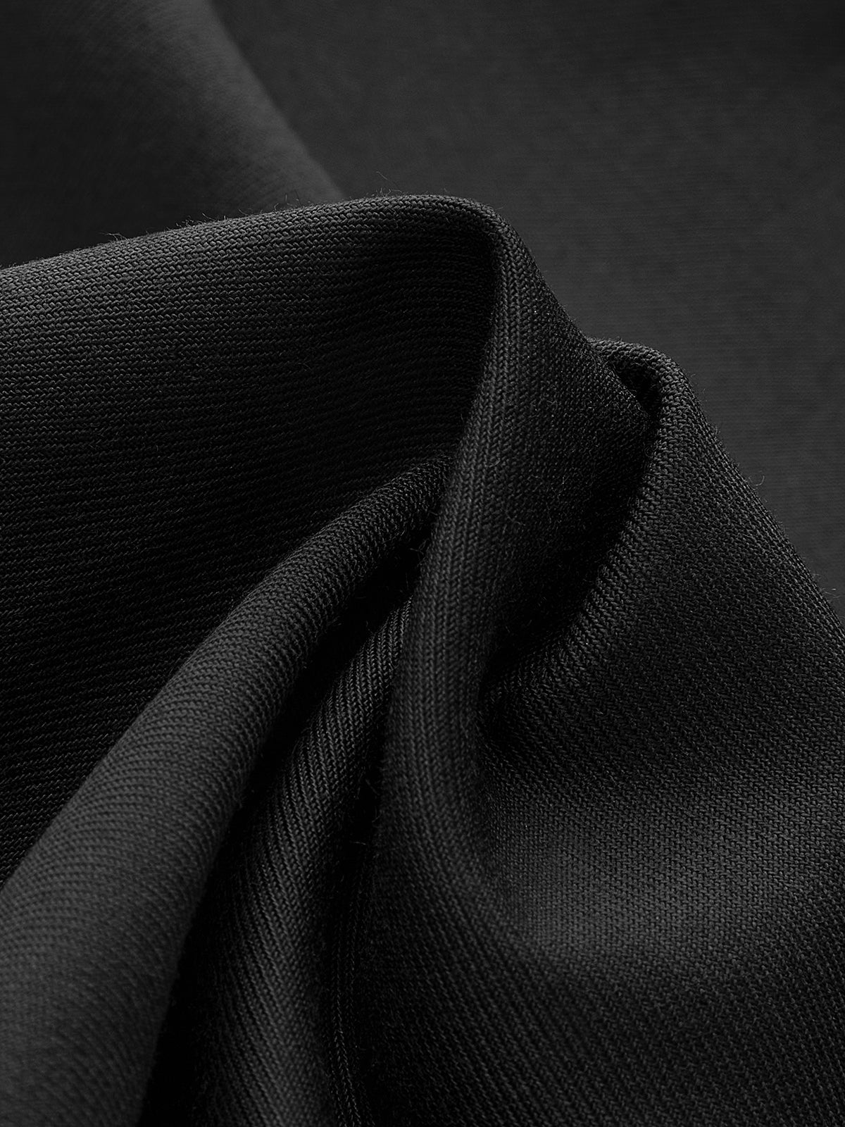 Pantaloni largi cu buton pe strat asimetric