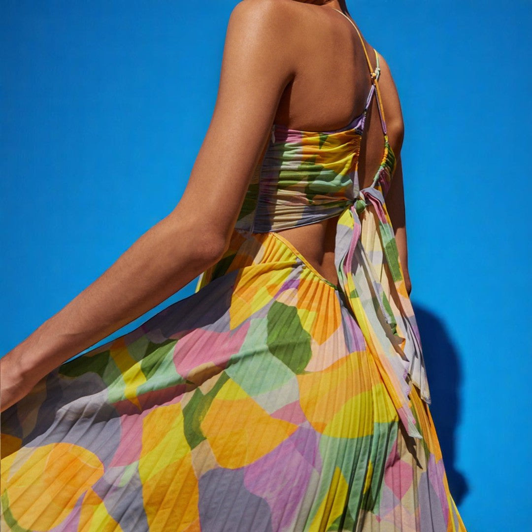 Ida – Sukienka | Dla kobiet | Plisowana & Dekolt w serek | Żywe kolory & Płynna sylwetka | IVY&CO